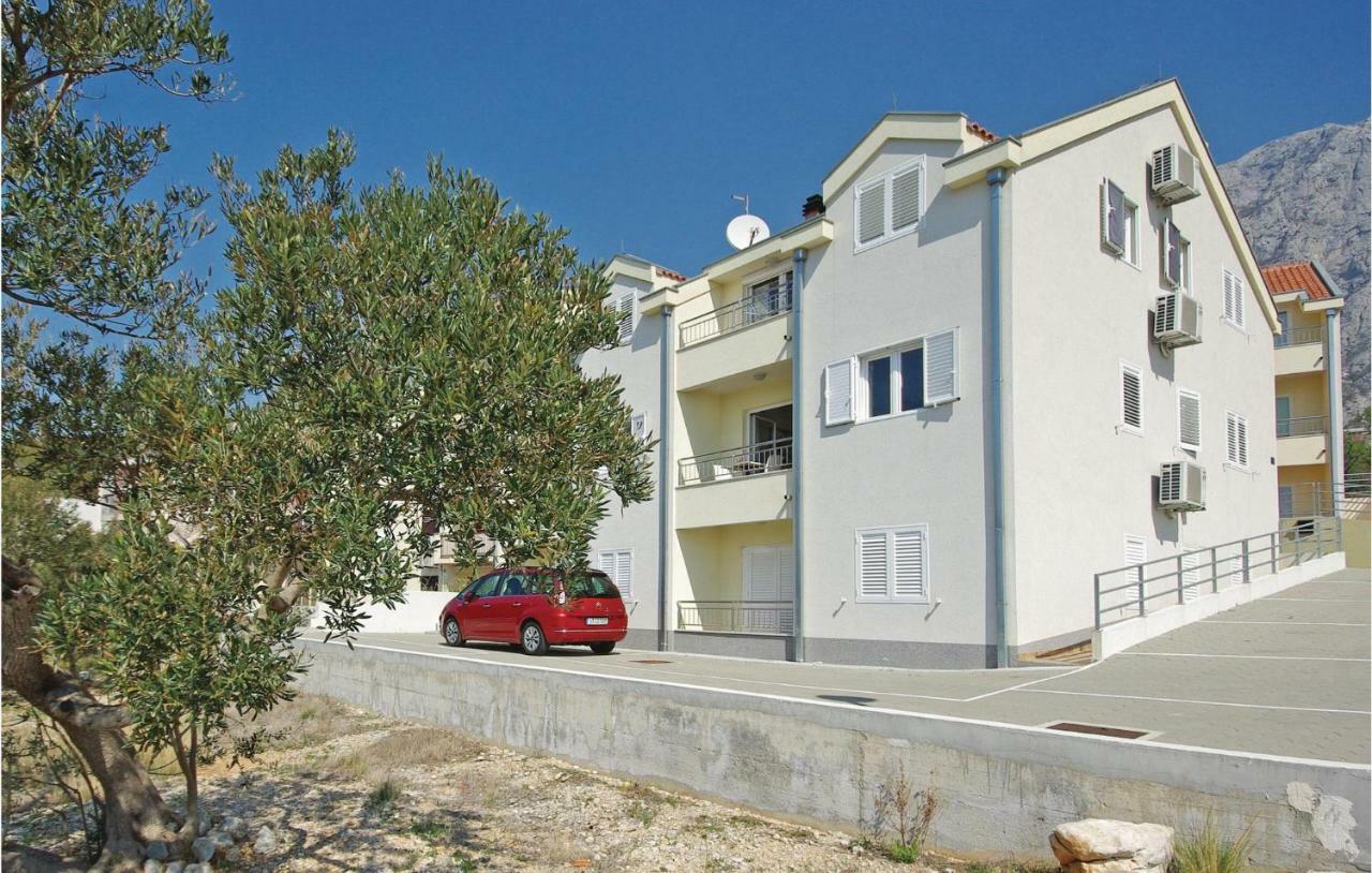 2 Bedroom Cozy Apartment In Makarska Ngoại thất bức ảnh