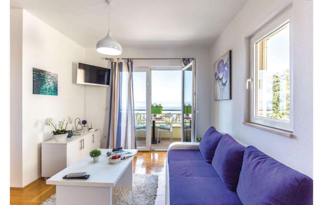 2 Bedroom Cozy Apartment In Makarska Ngoại thất bức ảnh